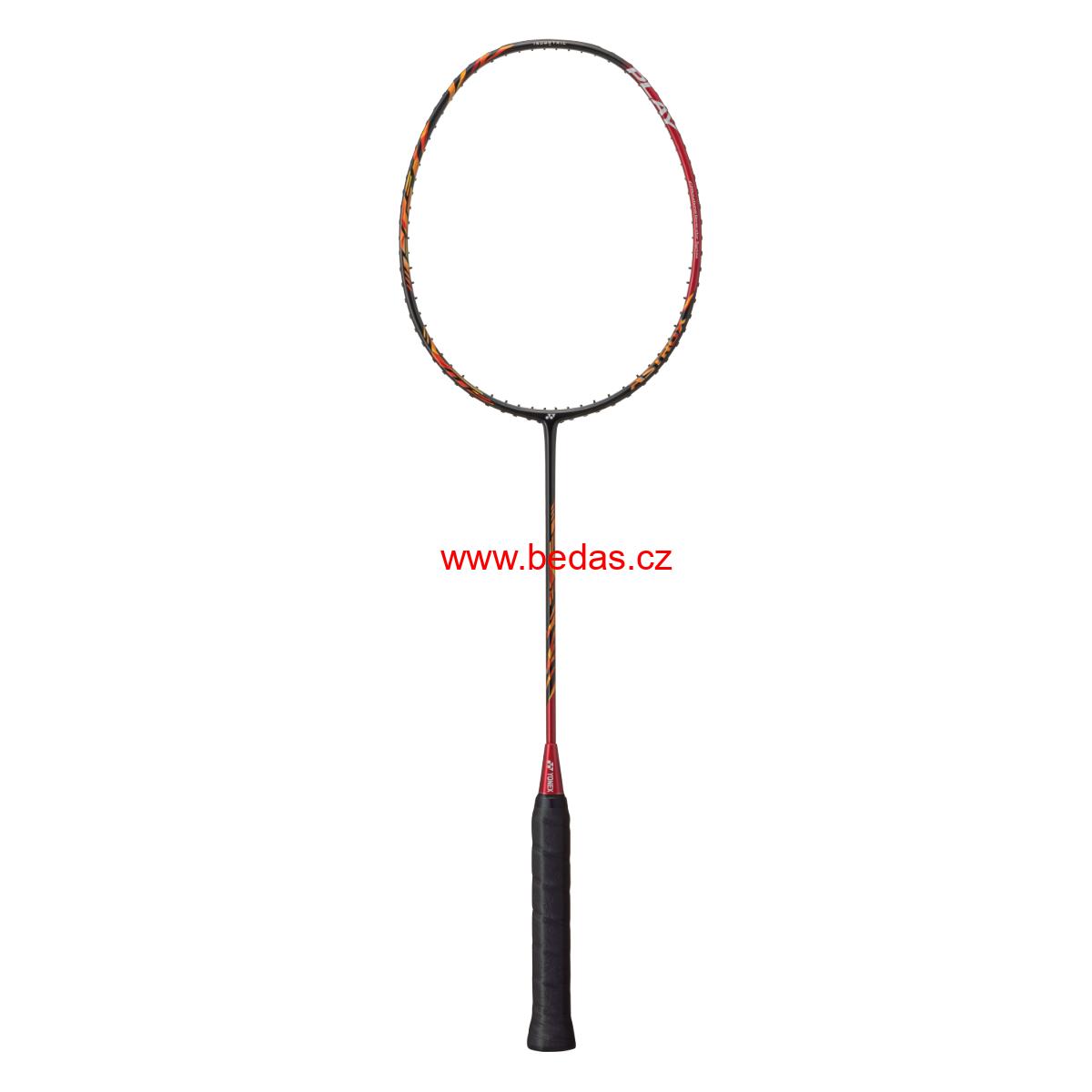 Badmintonová raketa Yonex Astrox 99 PLAY CHERRY SUNBURST 4UG5